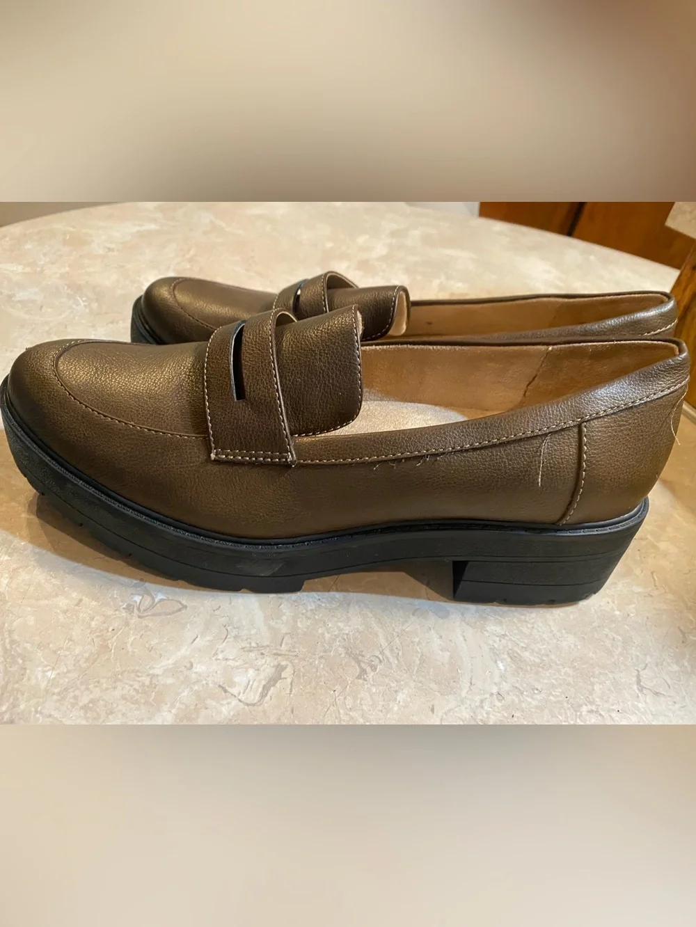 SOUL Naturalizer Women’s  Brown Leather Slip-On Loafers